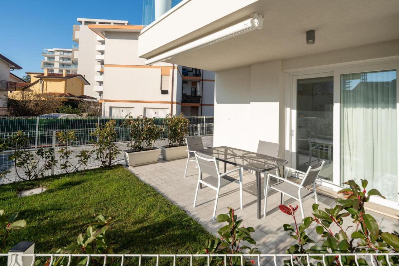 Immobiliare Jvl - Vm2 Daire Lido di Jesolo Dış mekan fotoğraf