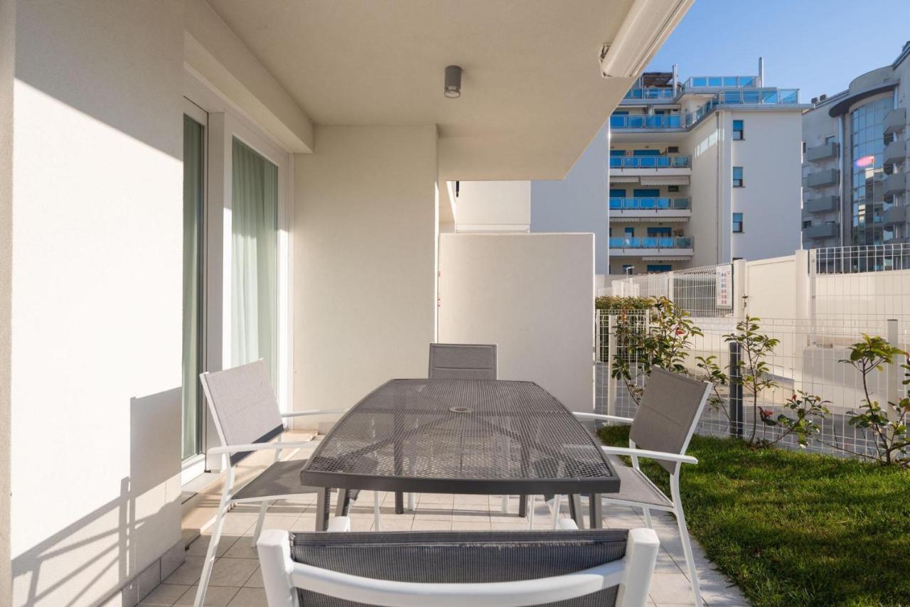 Immobiliare Jvl - Vm2 Daire Lido di Jesolo Dış mekan fotoğraf