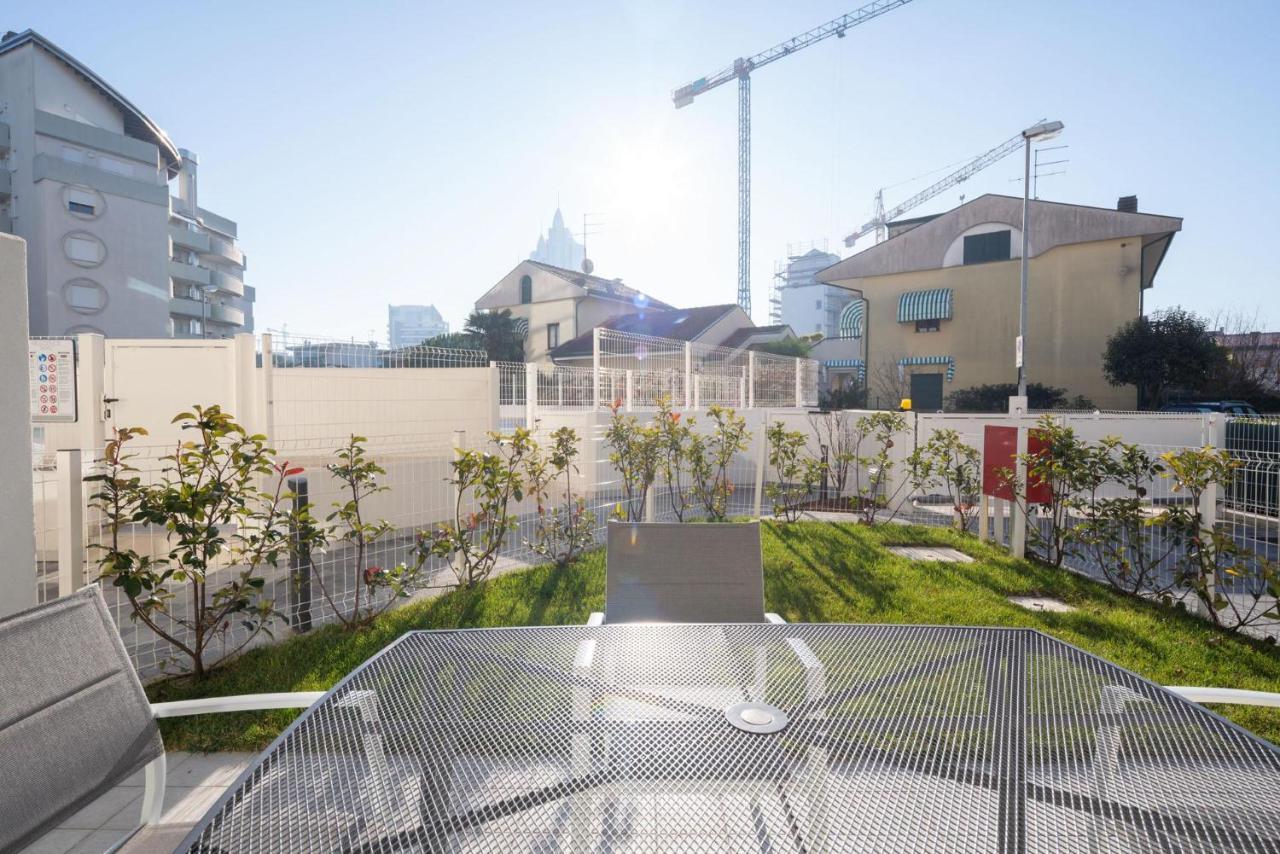 Immobiliare Jvl - Vm2 Daire Lido di Jesolo Dış mekan fotoğraf